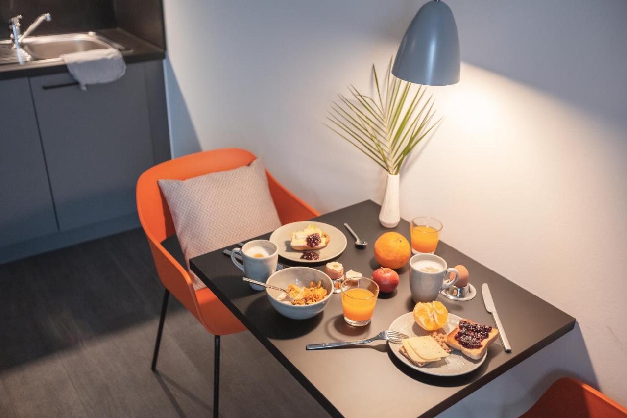 Aparthotel Candlewood Charlottenburg By Ihg