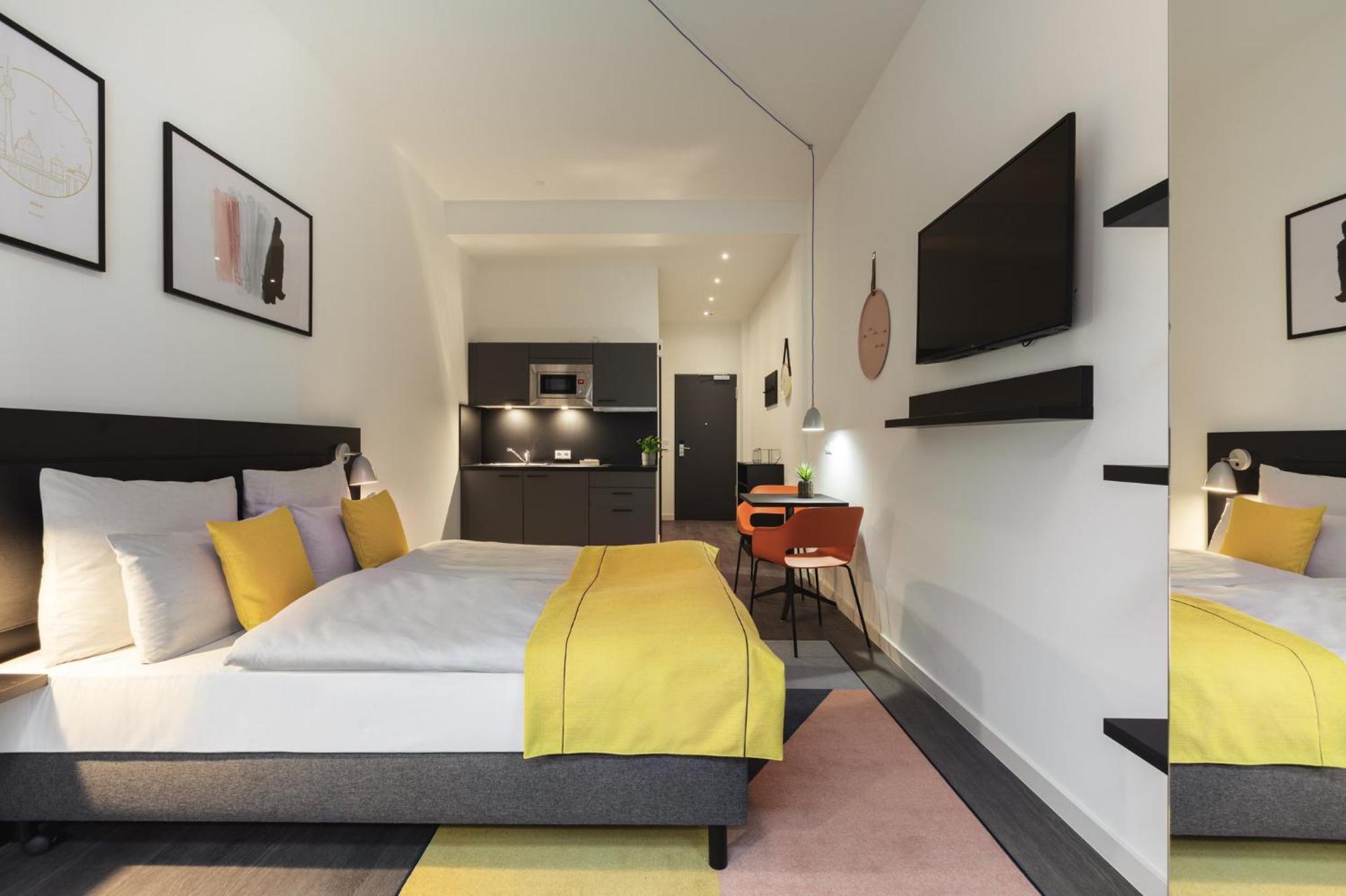 Aparthotel Candlewood Charlottenburg By Ihg