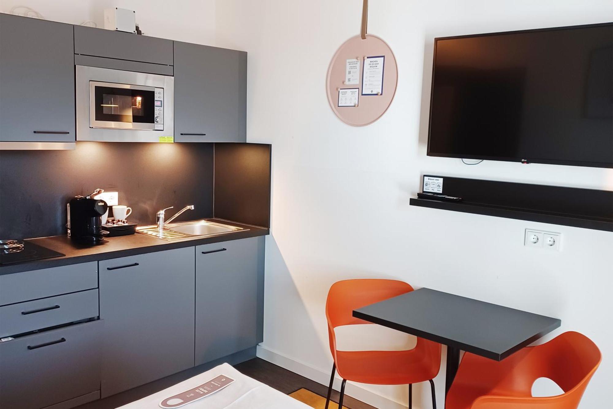 Aparthotel Candlewood Charlottenburg By Ihg